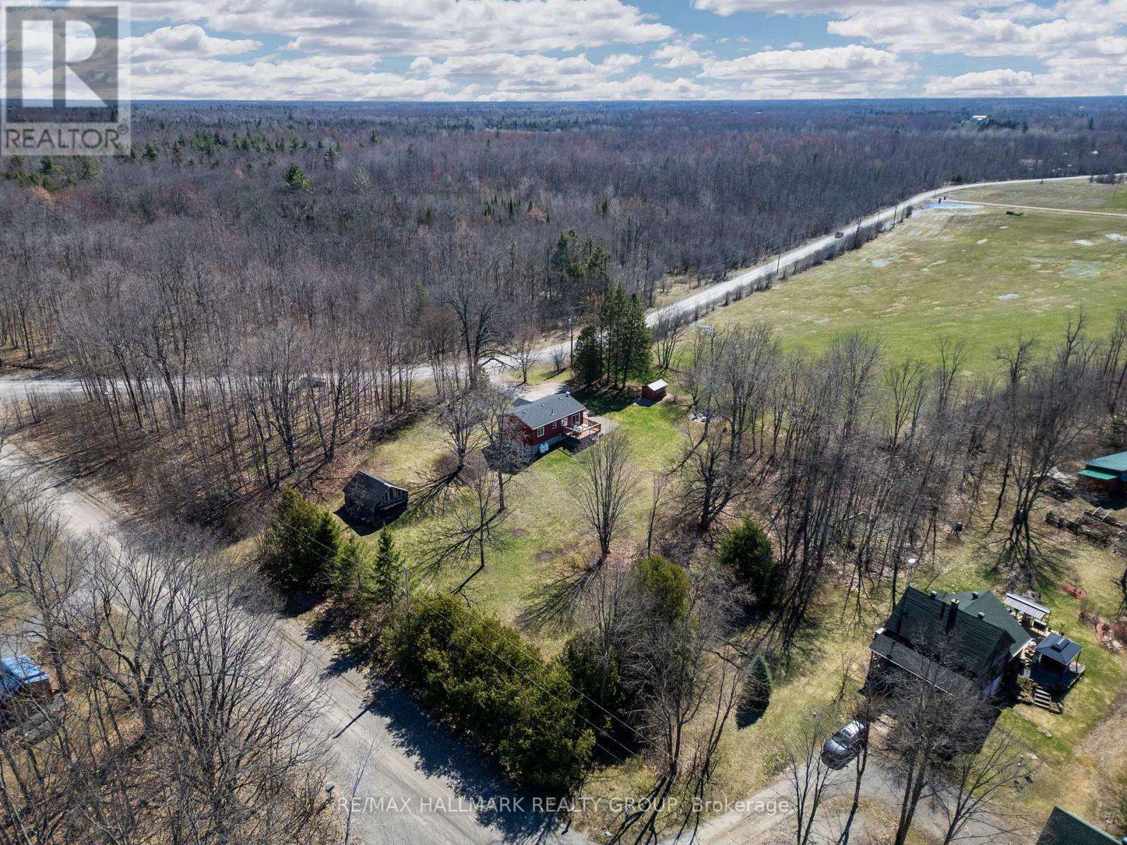 583 Gillies Corners Side Road