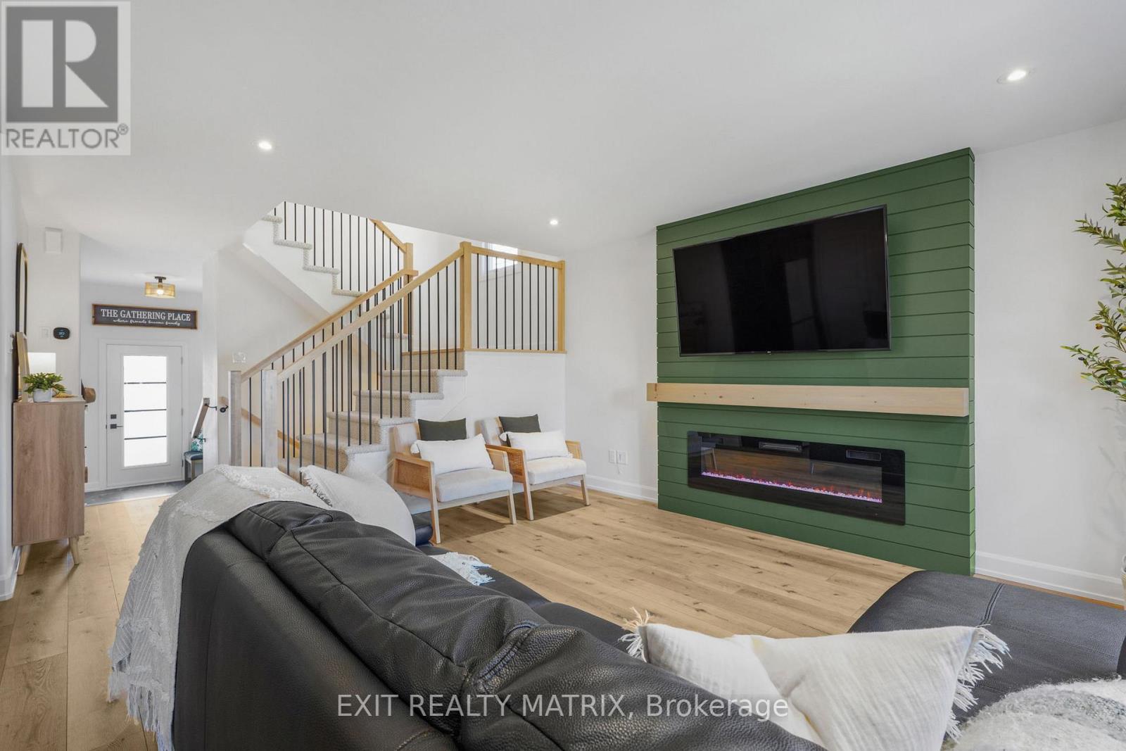 1200 Montblanc Crescent