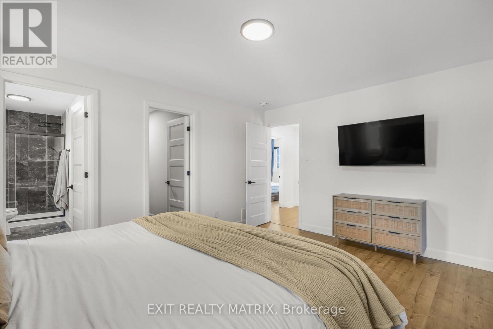 1200 Montblanc Crescent