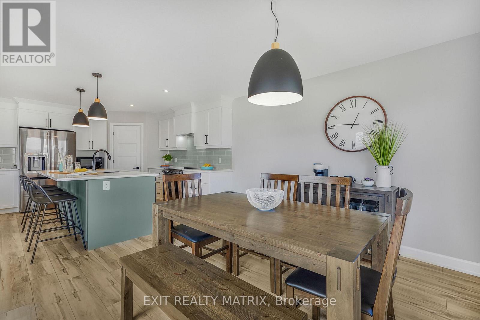 1202 Montblanc Crescent