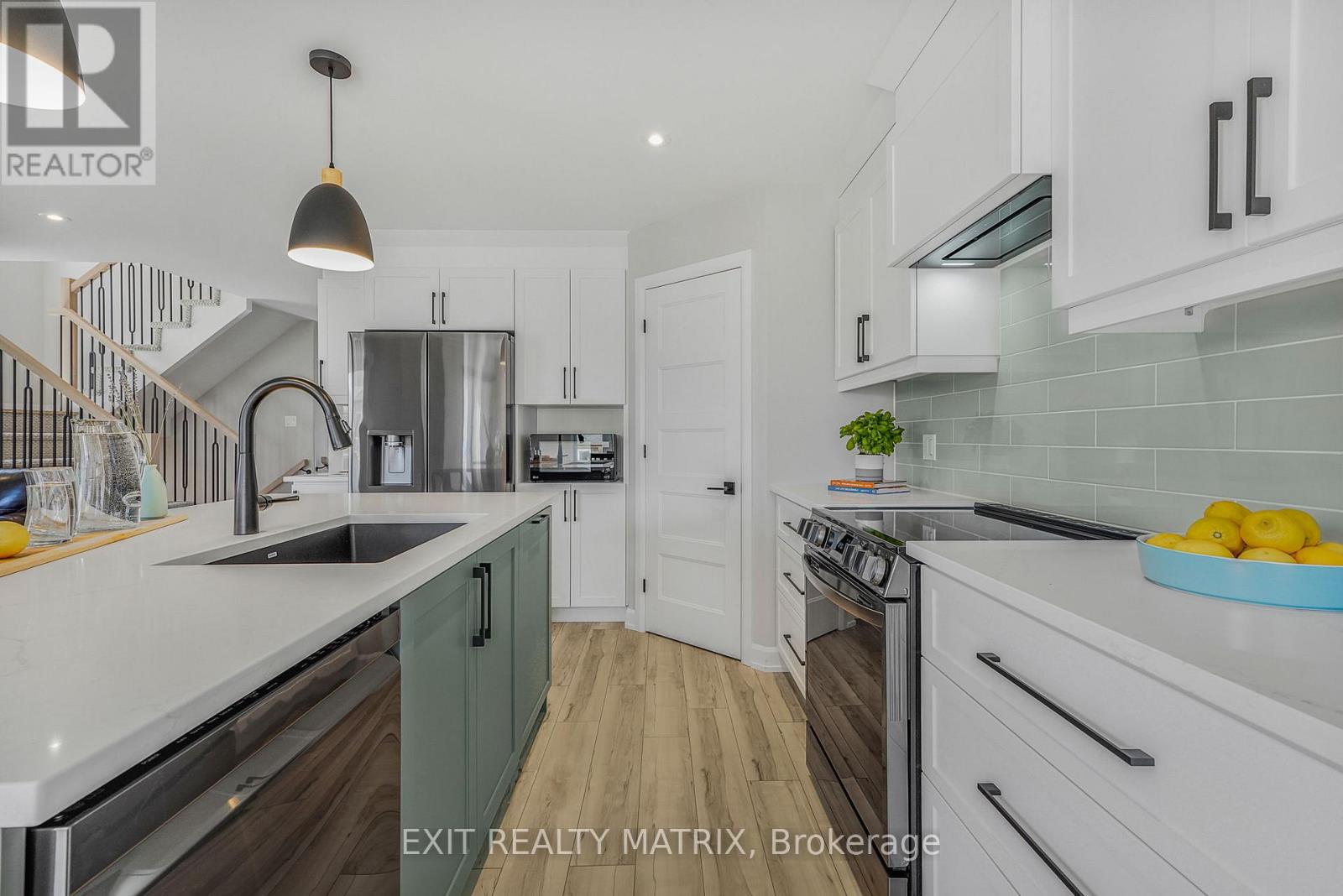 1202 Montblanc Crescent