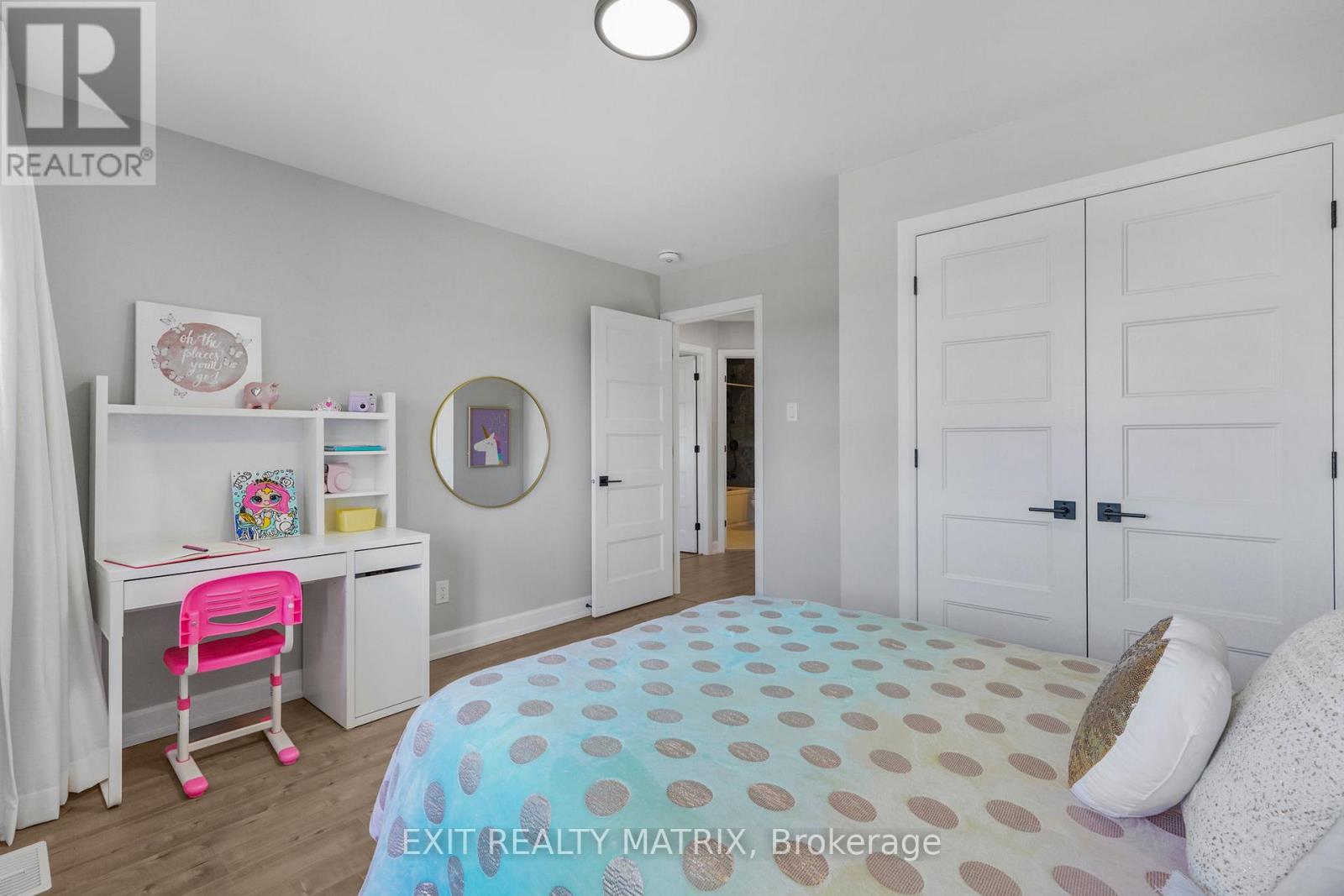 1202 Montblanc Crescent