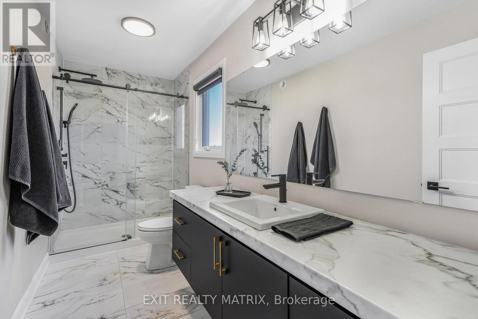 1202 Montblanc Crescent