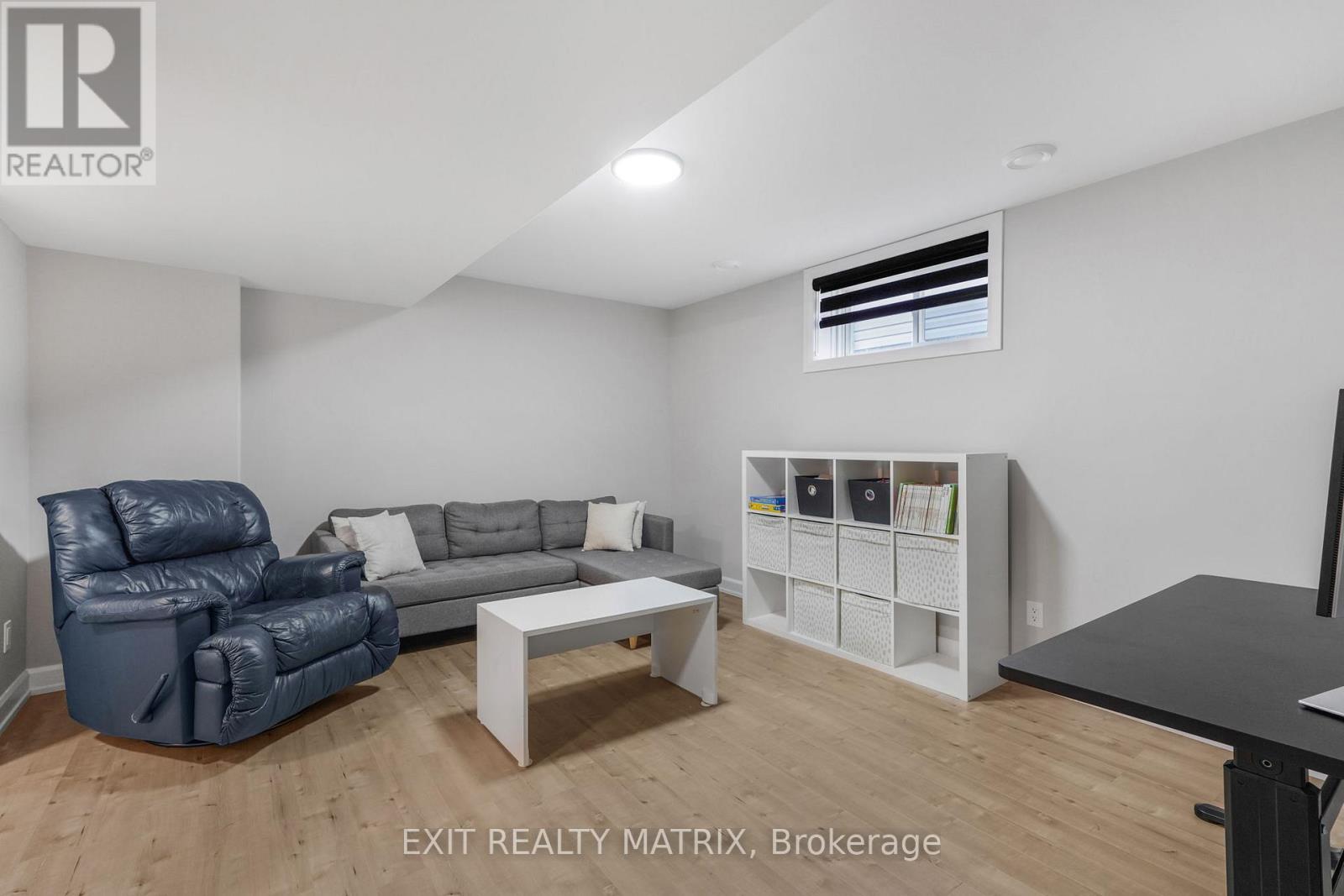 1202 Montblanc Crescent