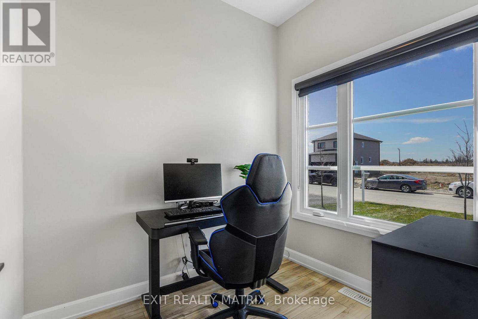 1202 Montblanc Crescent