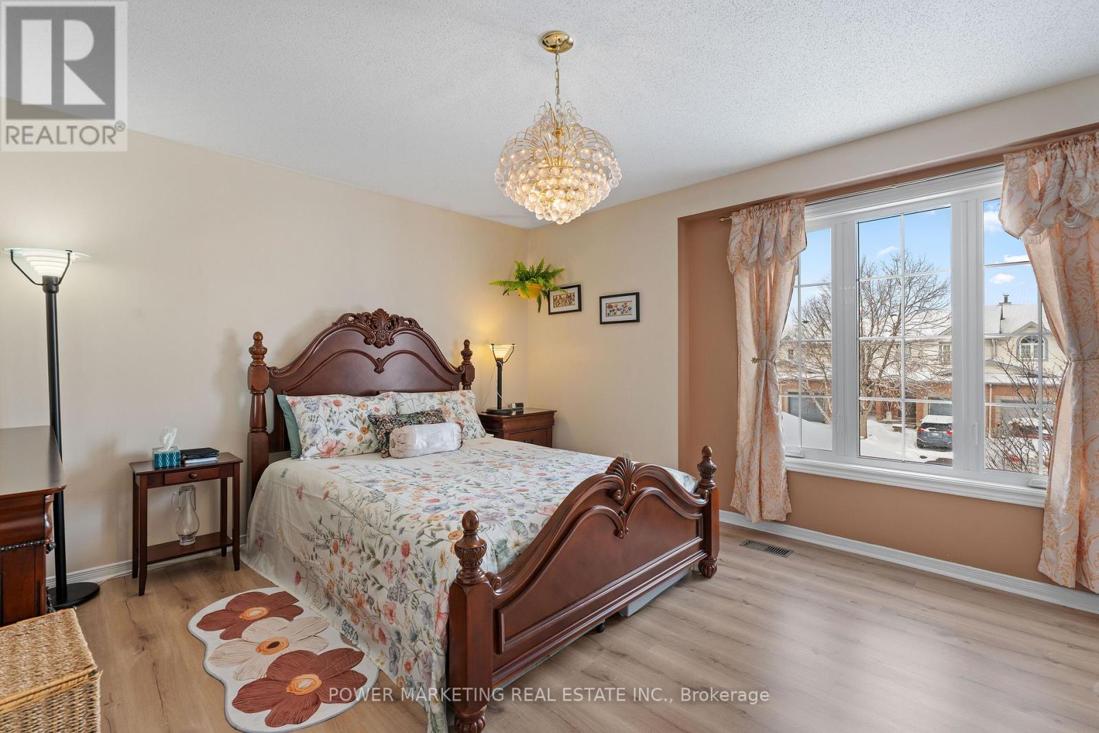 1096 Ballantyne Drive