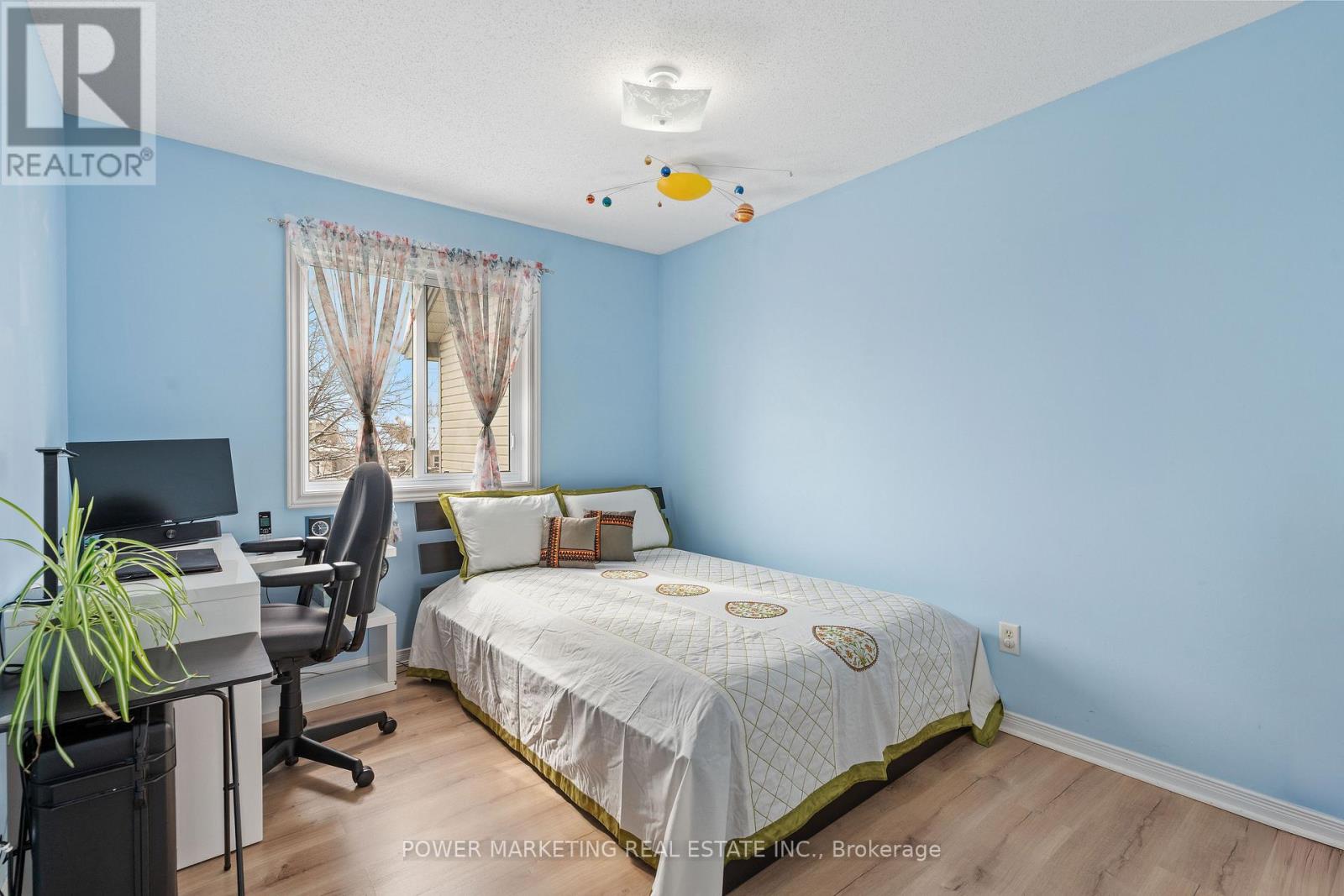 1096 Ballantyne Drive