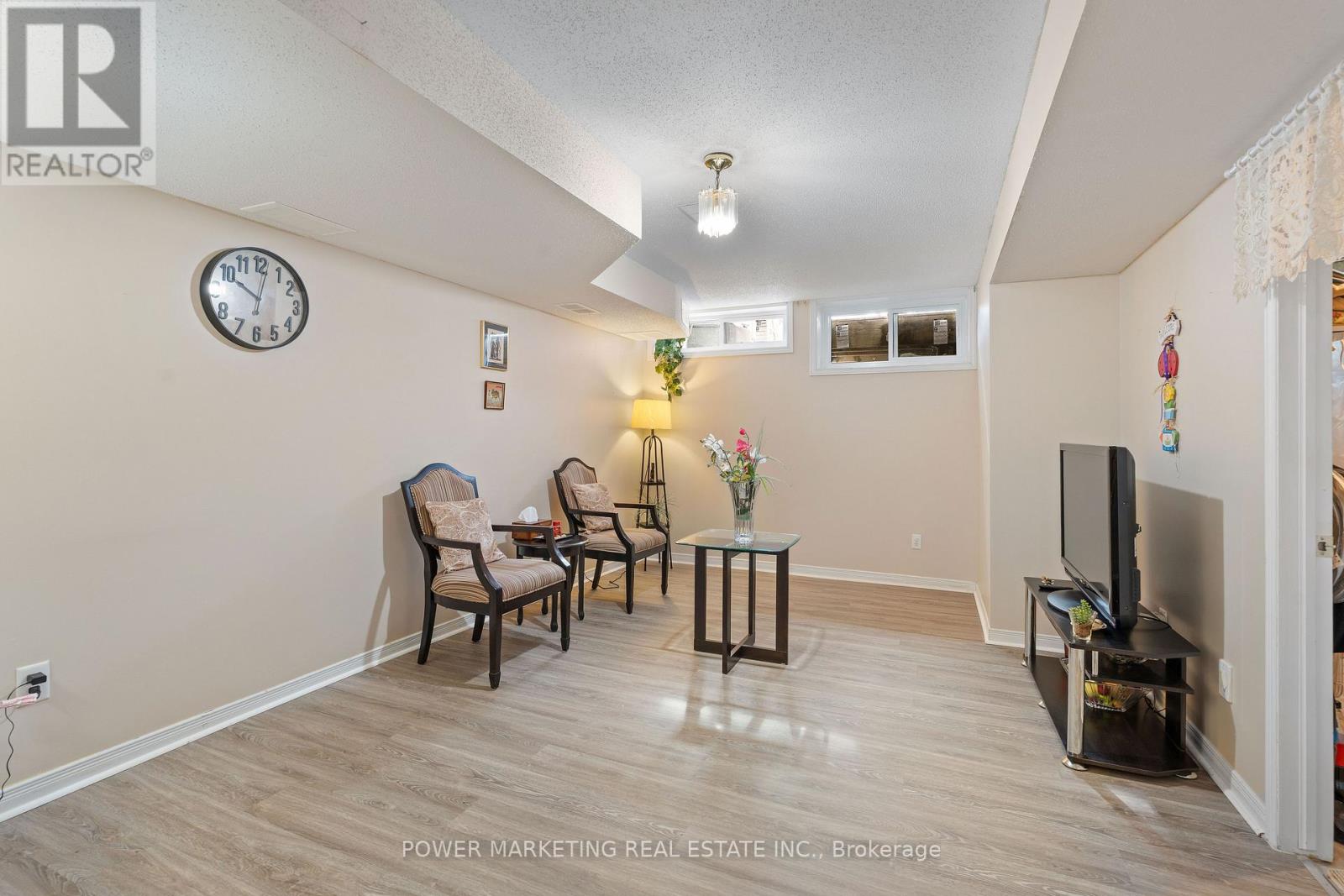 1096 Ballantyne Drive