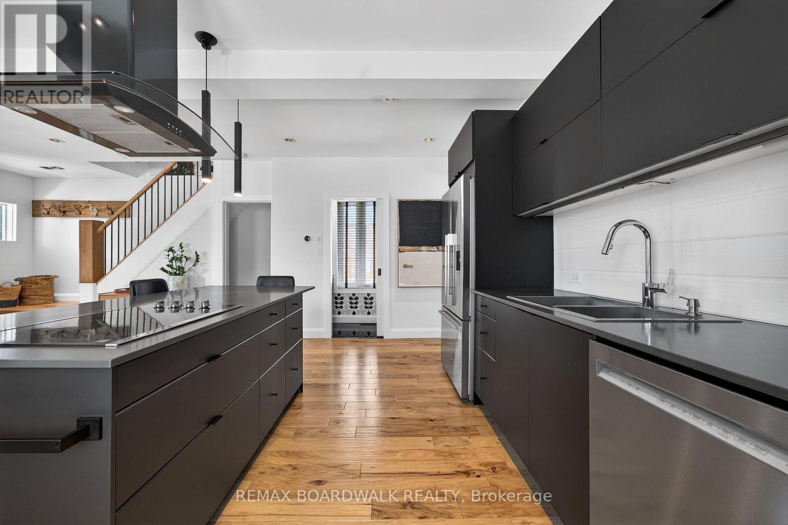 154 Queen Mary Street