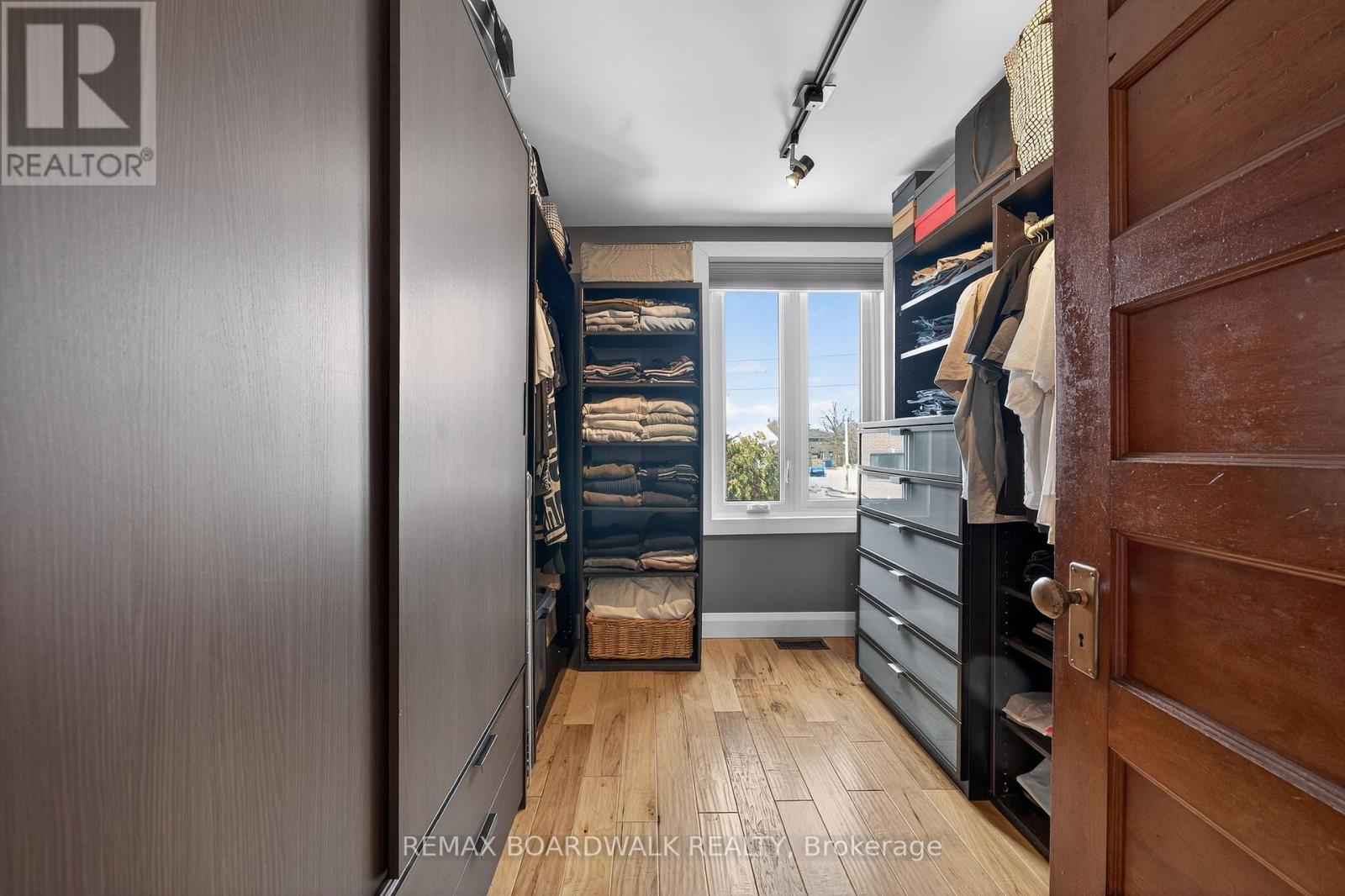 154 Queen Mary Street