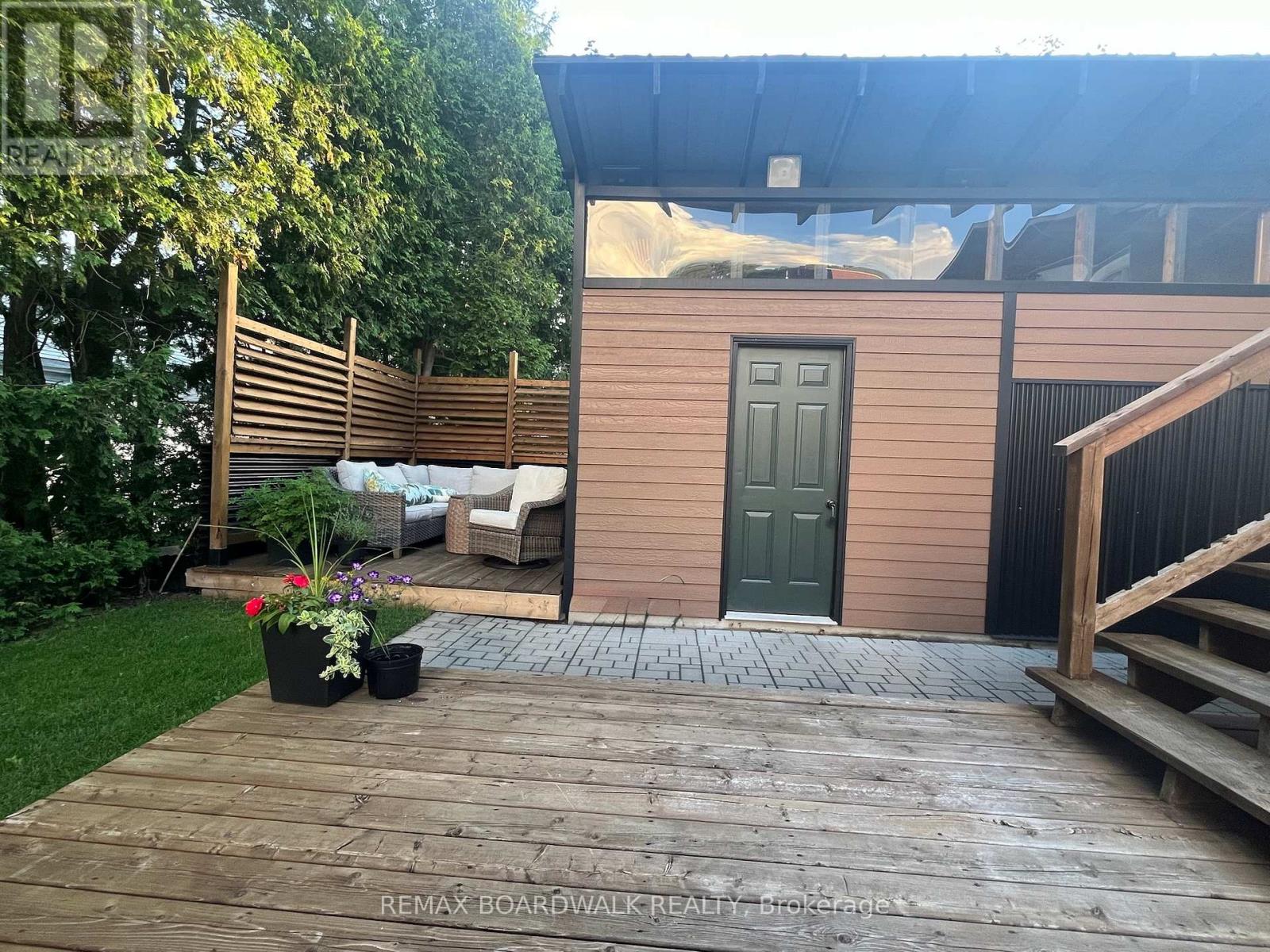 154 Queen Mary Street