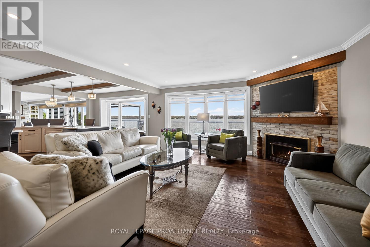 1289 County Road 2 Road E