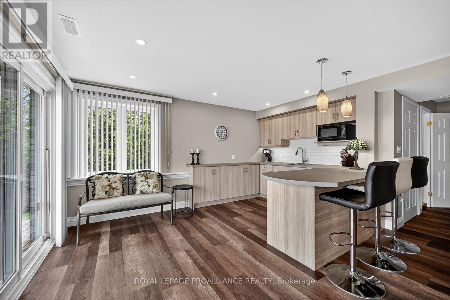 1289 County Road 2 Road E