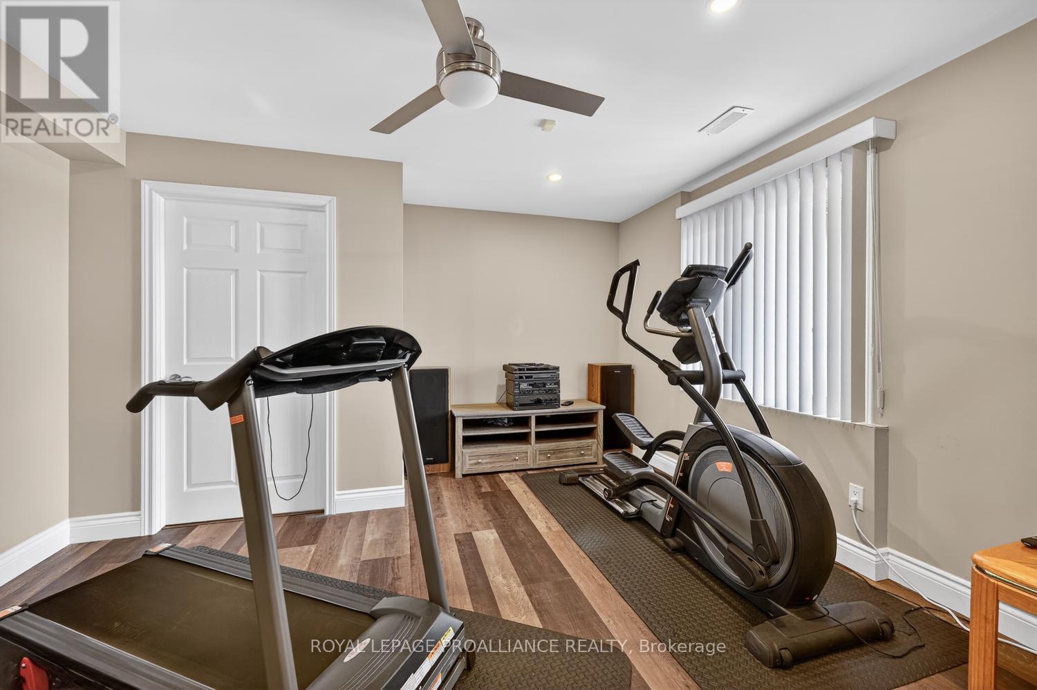 1289 County Road 2 Road E