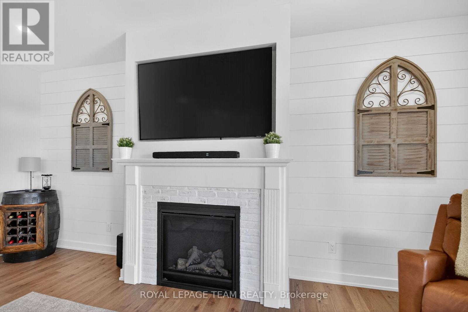 375 Johnny Porter Drive