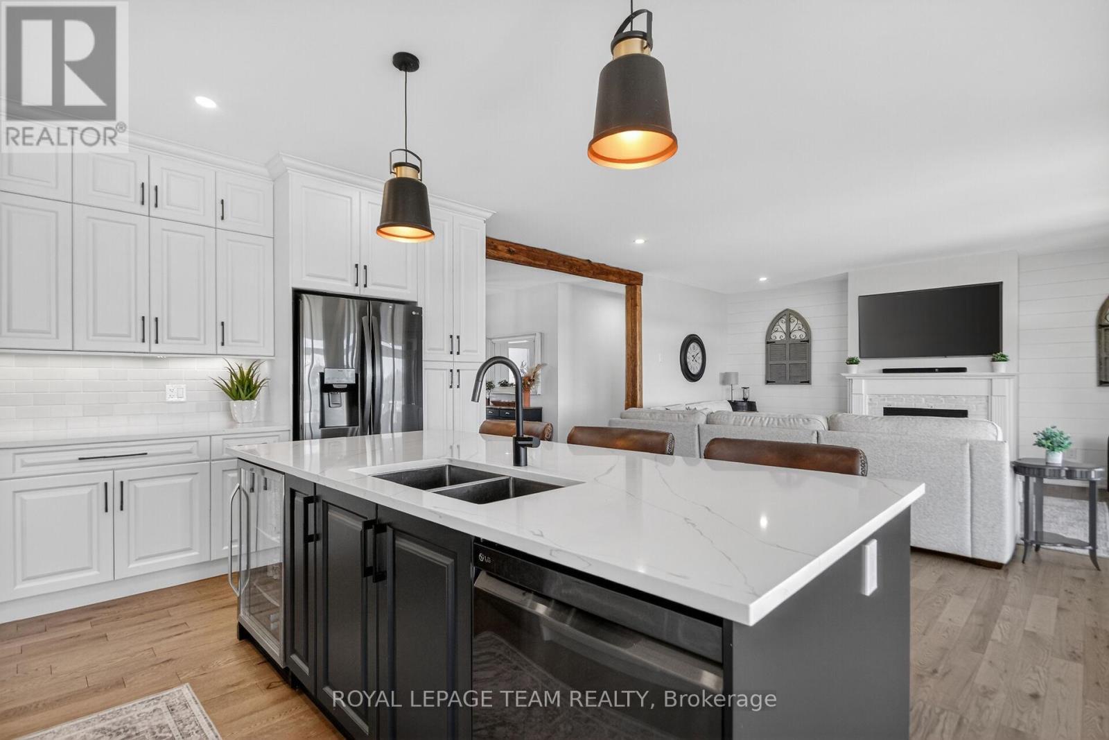 375 Johnny Porter Drive