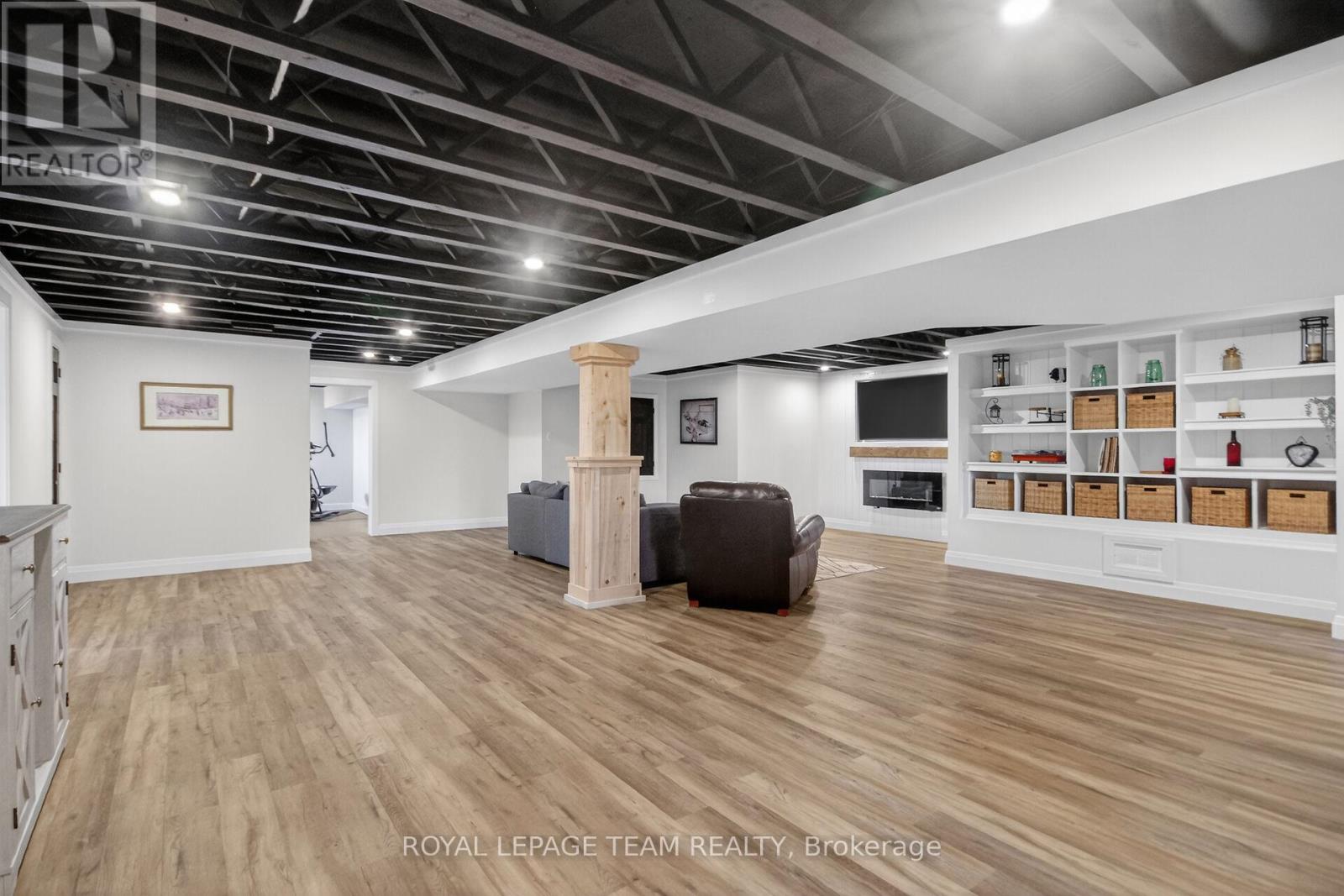 375 Johnny Porter Drive