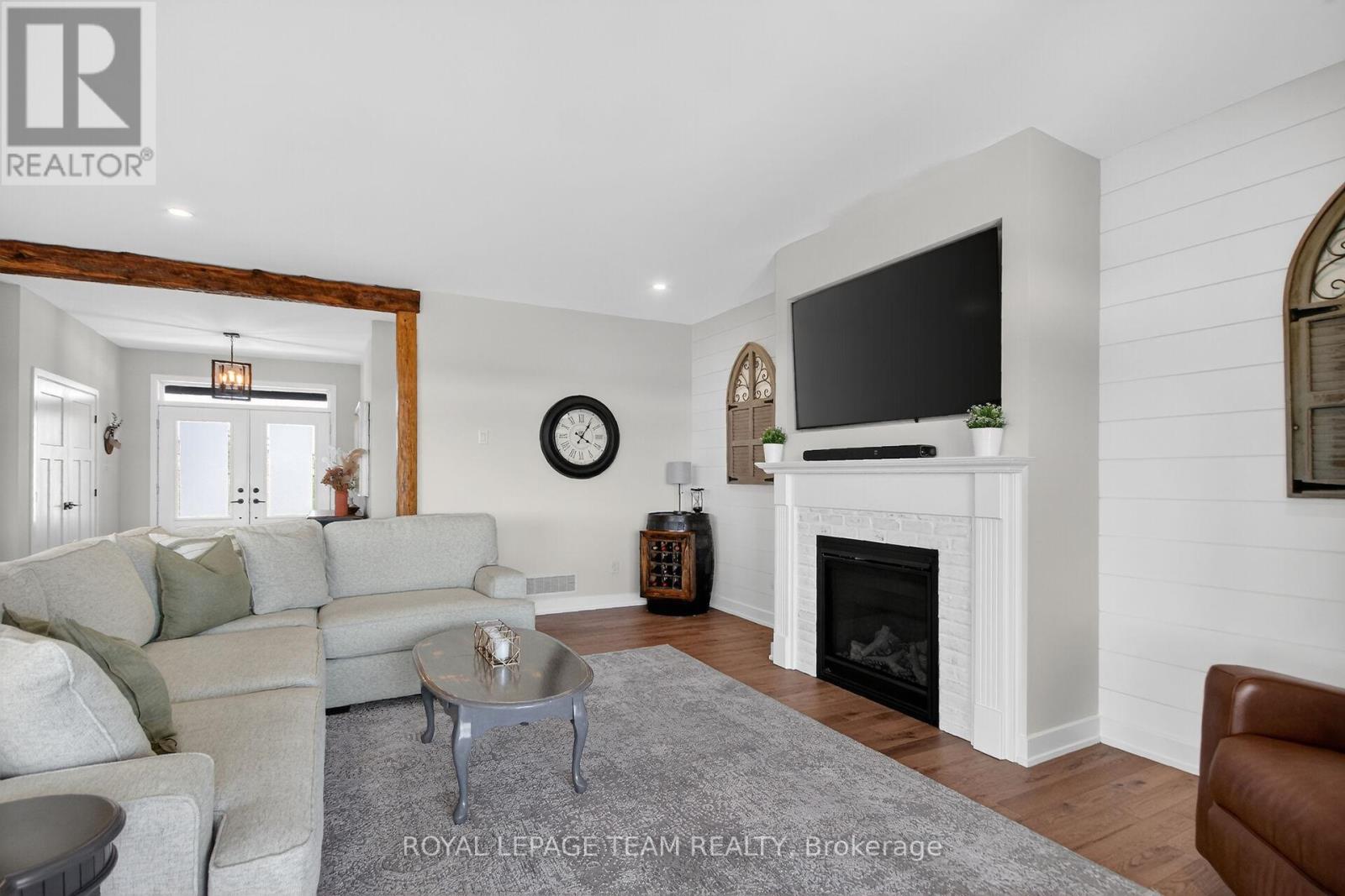 375 Johnny Porter Drive