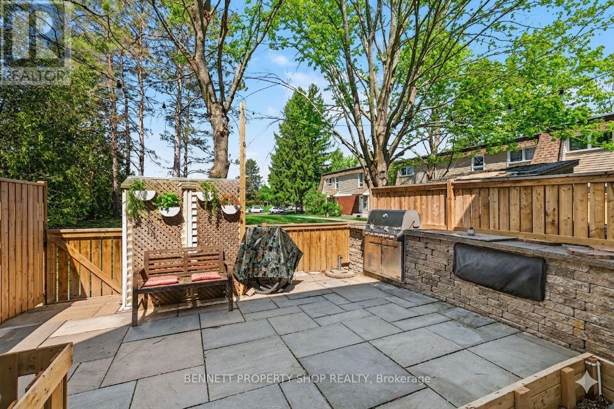 156 Rutherford Court