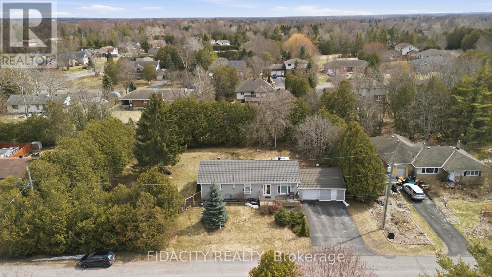 6560 Jack Pine Crescent