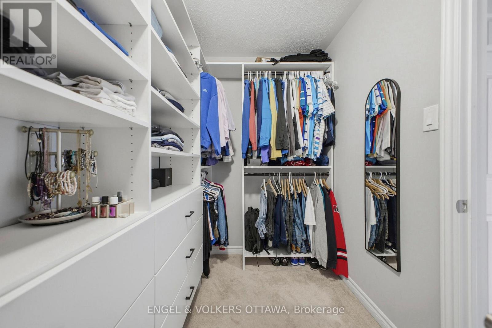 139 Switch Grass Crescent