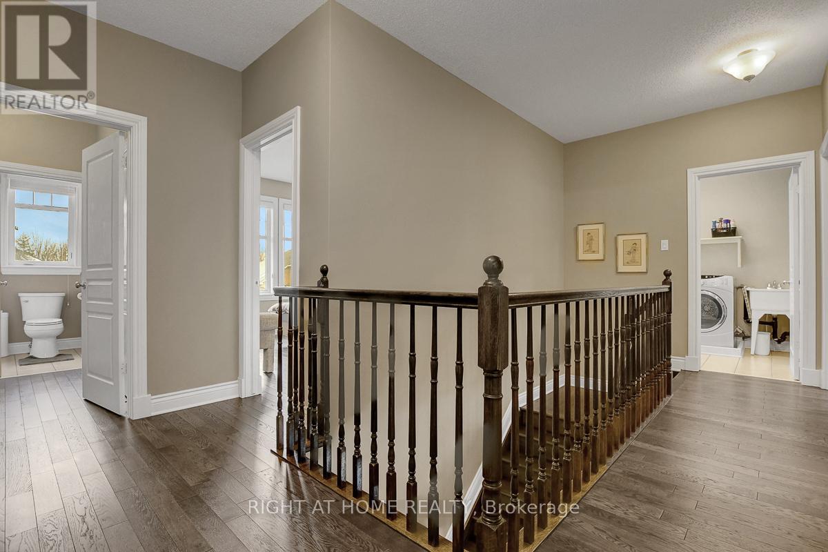 701 Everlasting Crescent