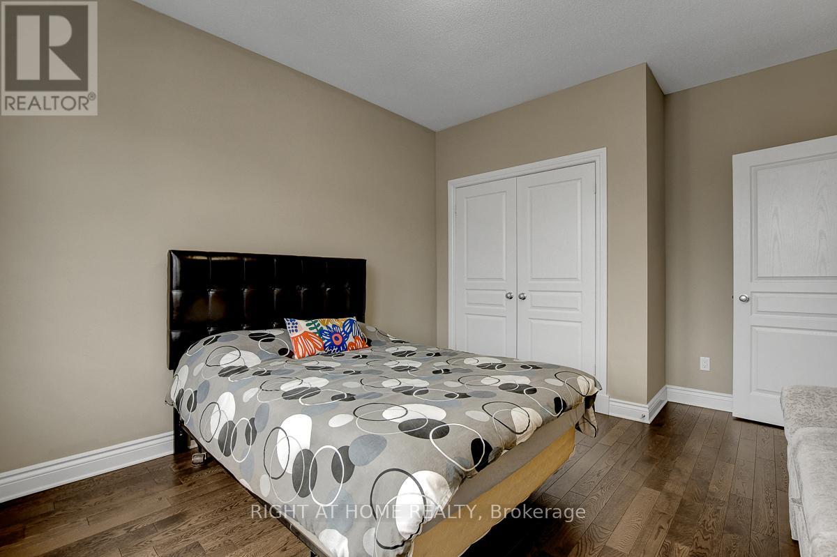 701 Everlasting Crescent