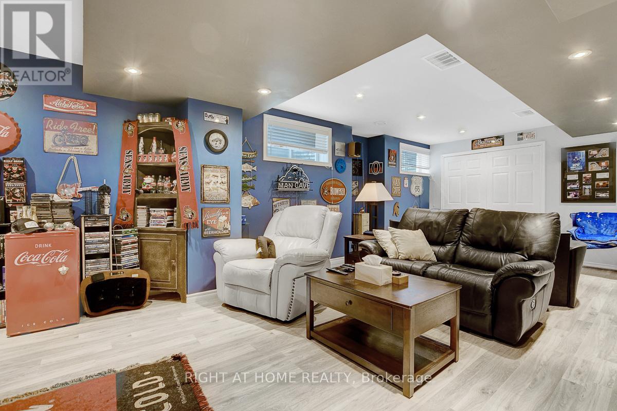 701 Everlasting Crescent