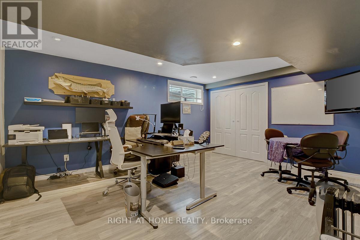 701 Everlasting Crescent