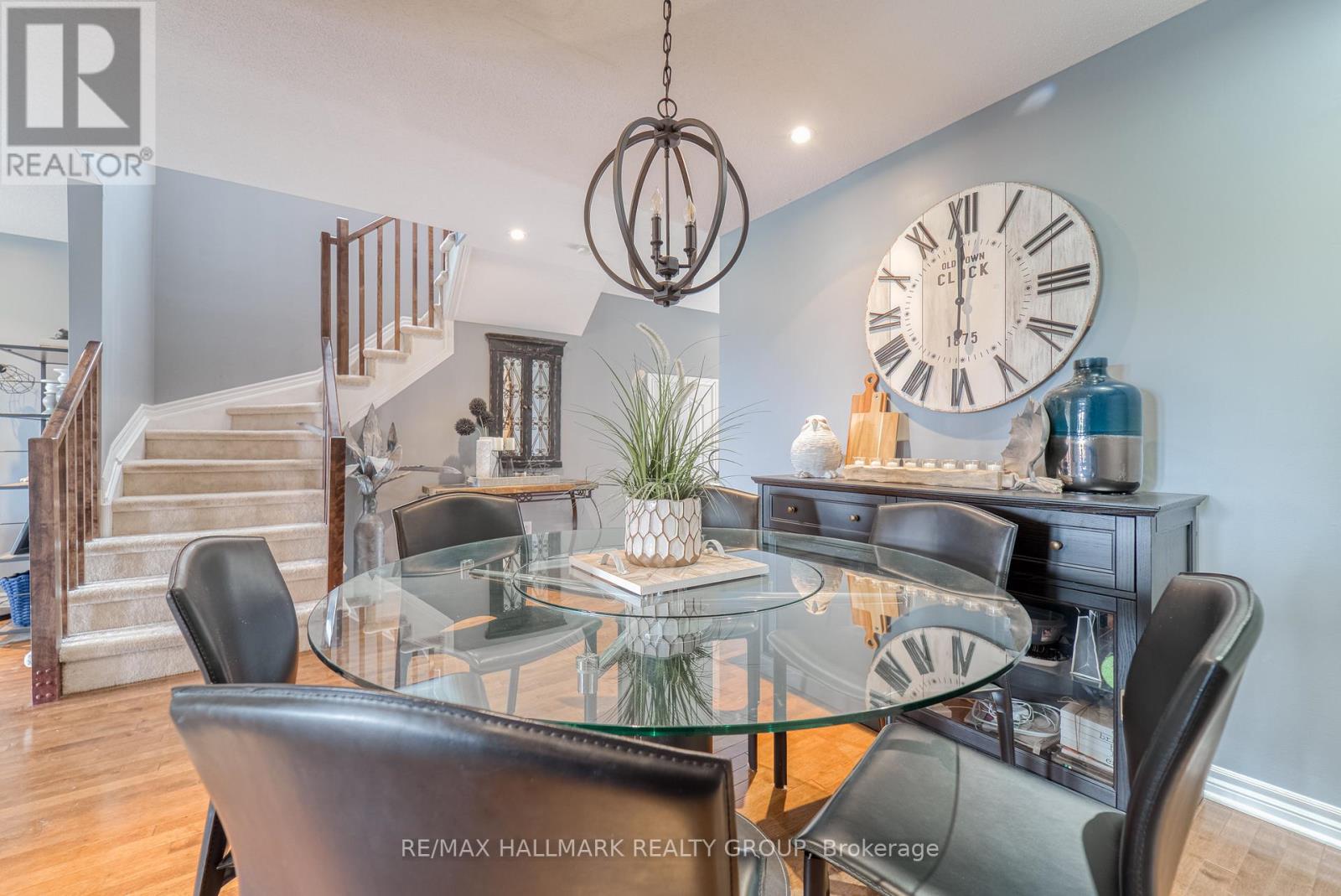 228 Eye Bright Crescent