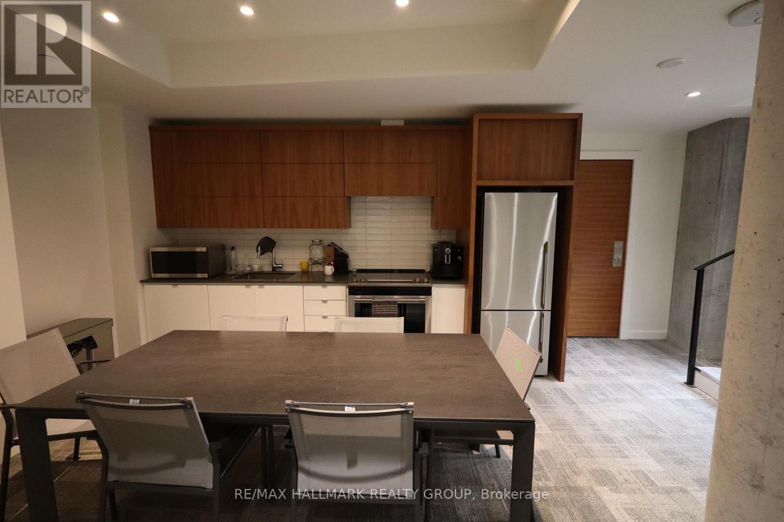 607 - 135 Barrette Street