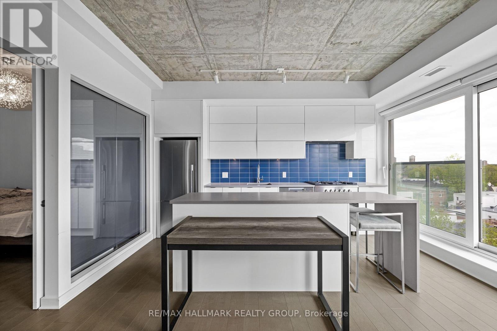 607 - 135 Barrette Street