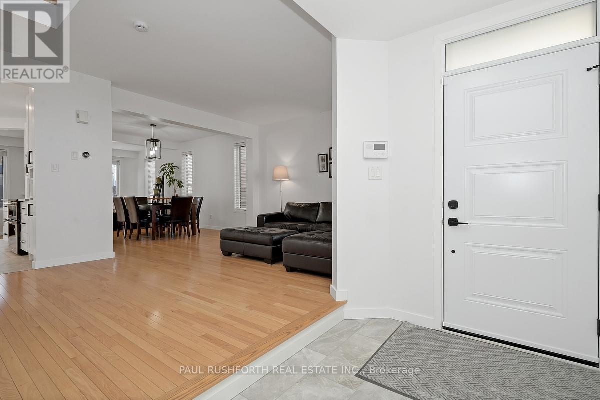 338 Kinghorn Crescent