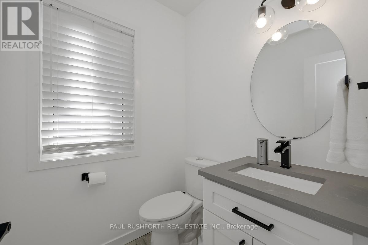 338 Kinghorn Crescent