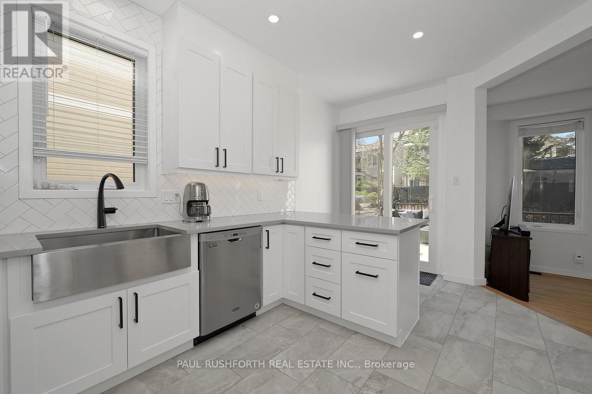 338 Kinghorn Crescent