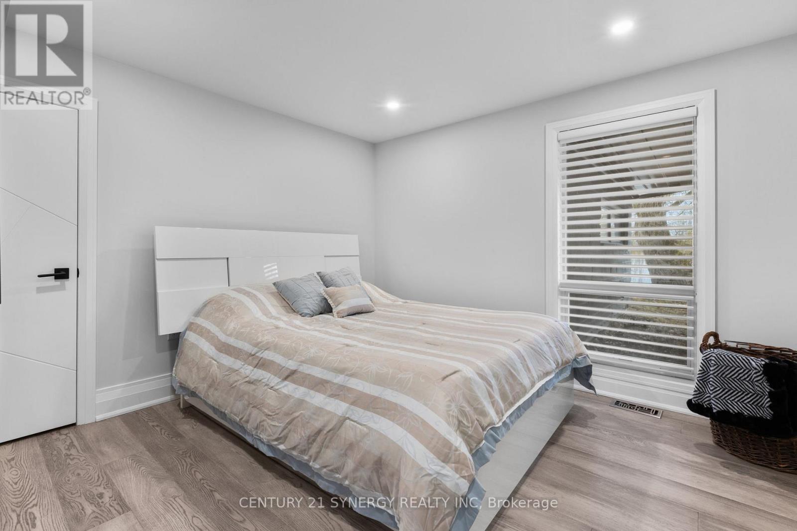 2318/2316 Summerside Drive