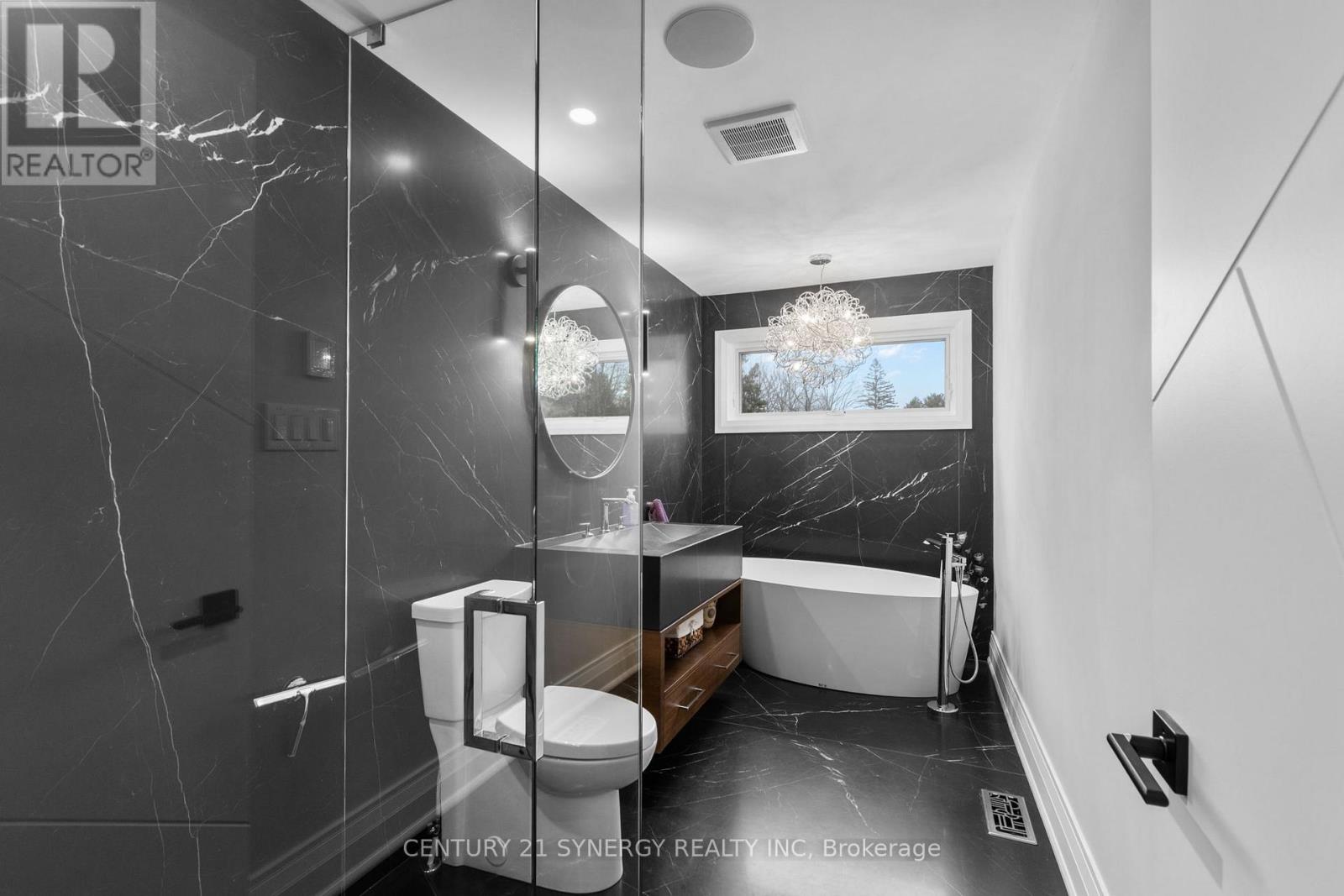 2318/2316 Summerside Drive