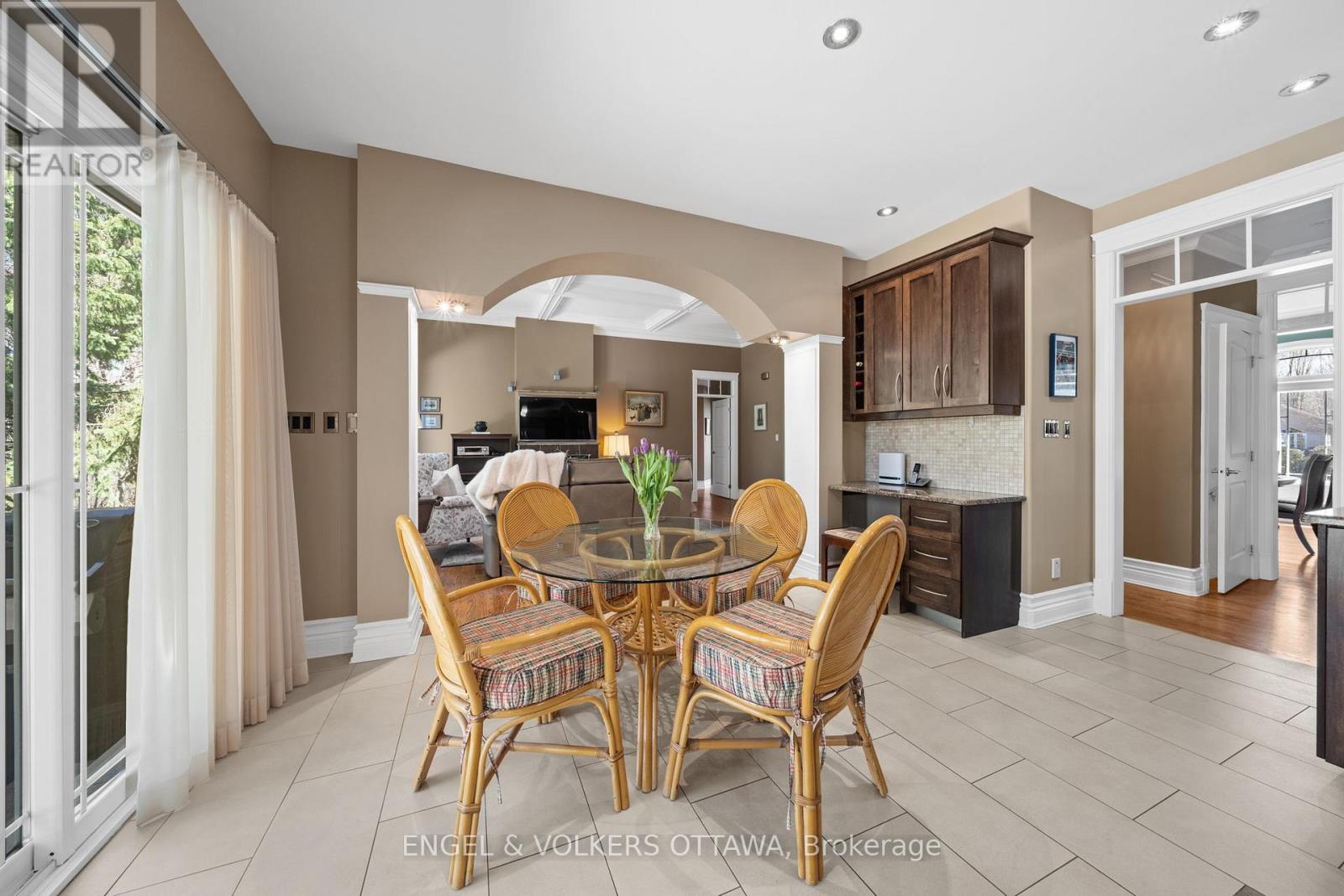 6370 Emerald Links Drive