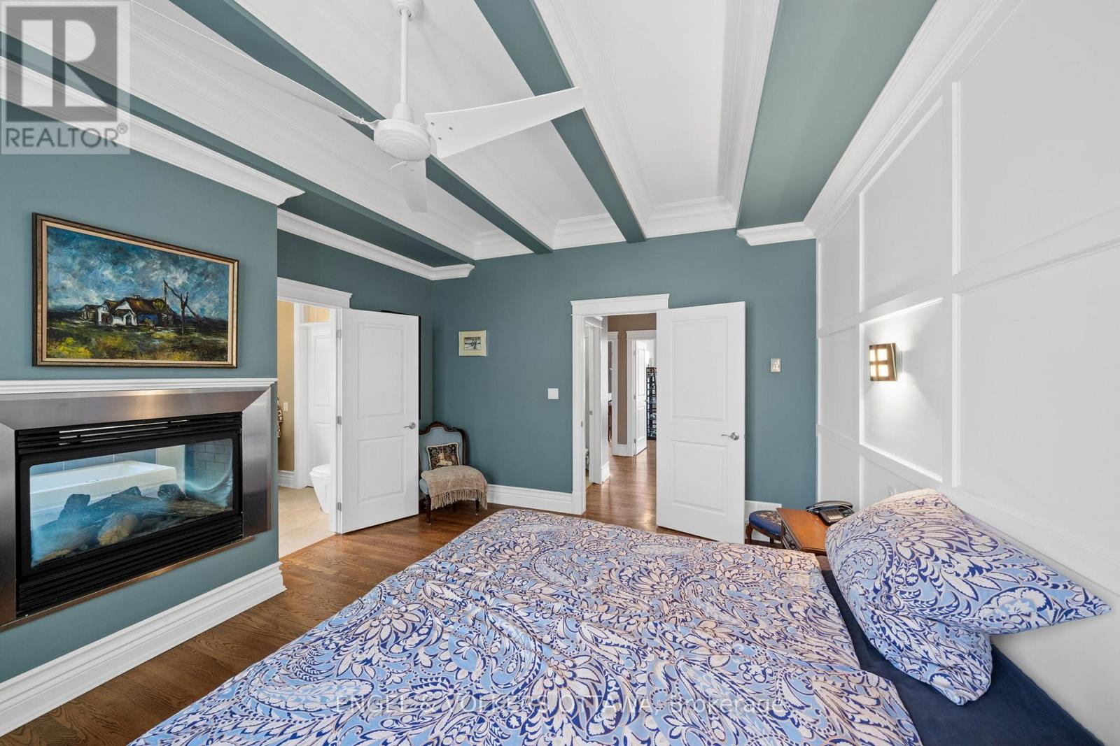 6370 Emerald Links Drive