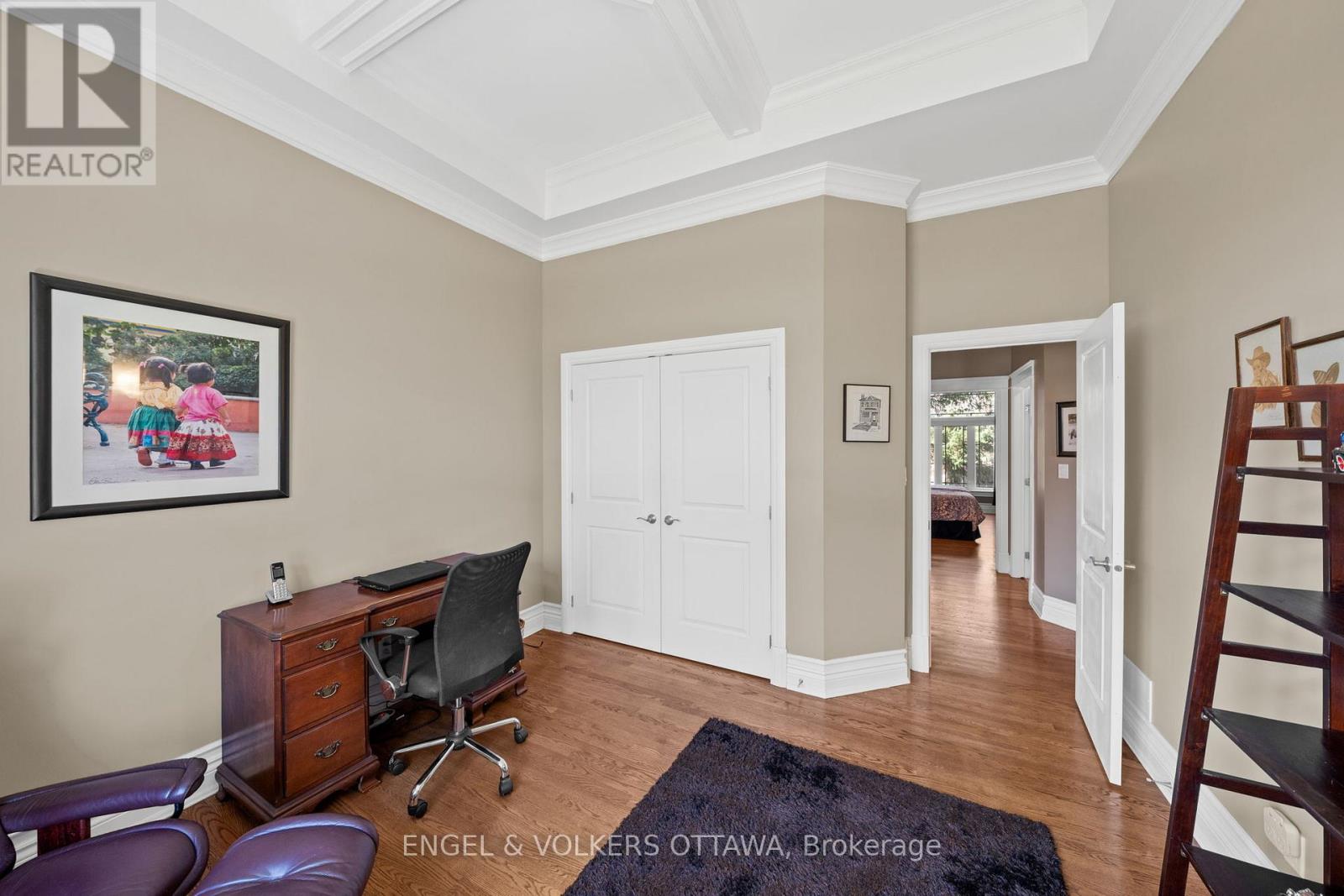 6370 Emerald Links Drive