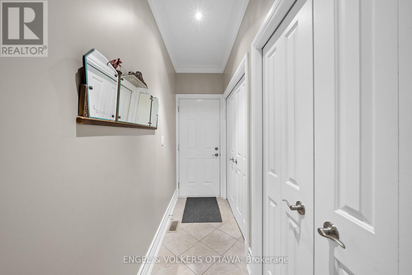 6370 Emerald Links Drive