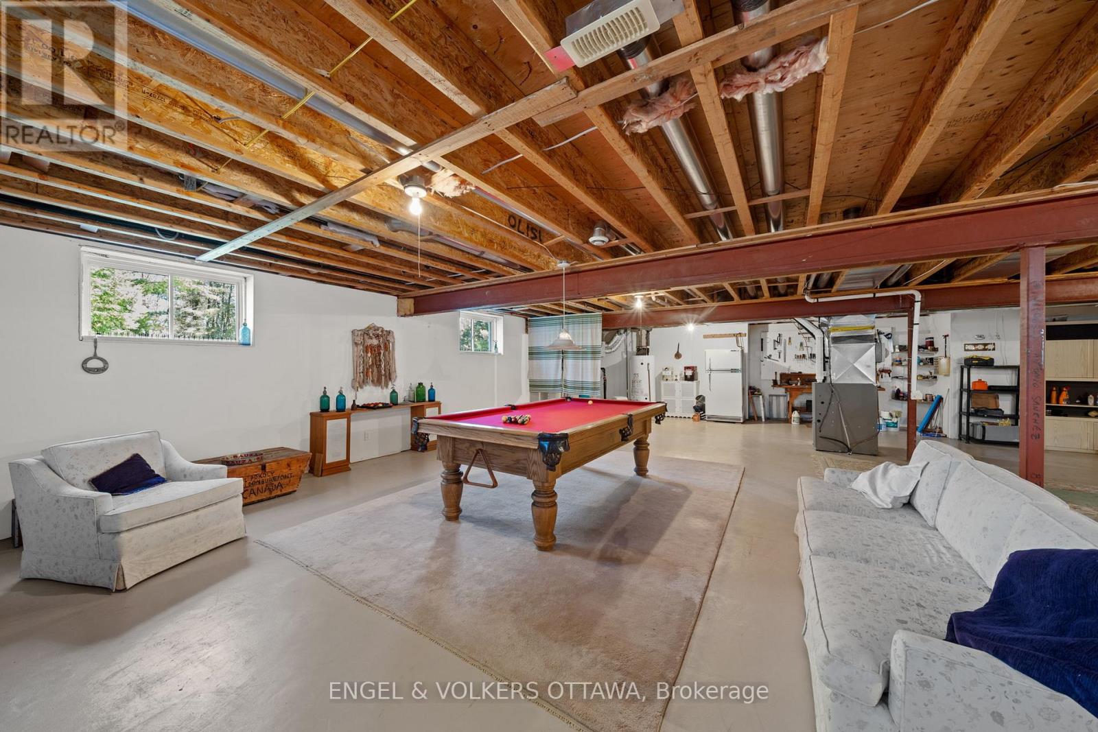 6370 Emerald Links Drive