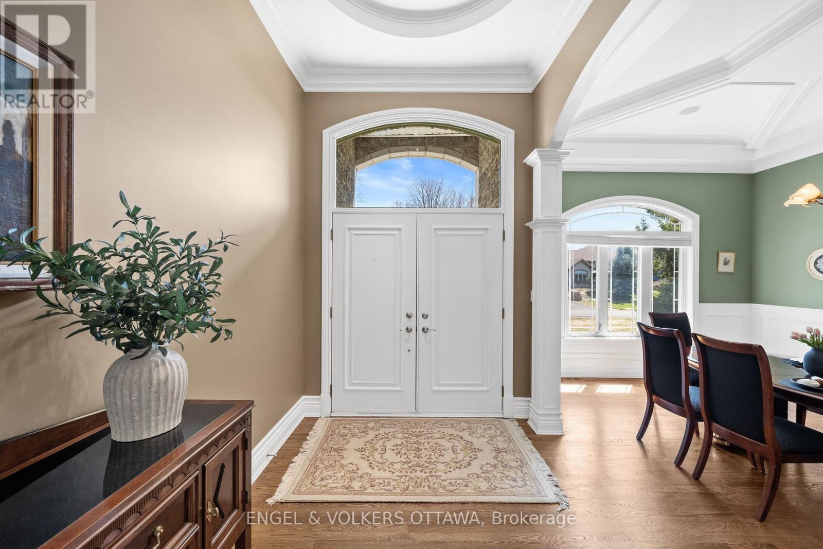 6370 Emerald Links Drive