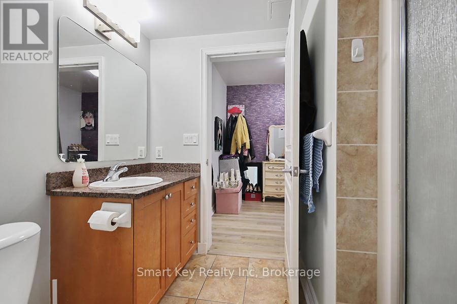 911 - 200 Besserer Street