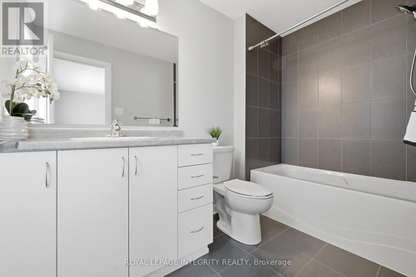 145 Gardenpost Terrace