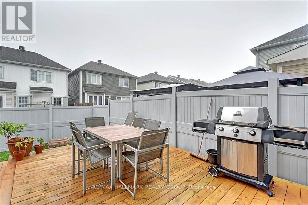 81 Switch Grass Crescent