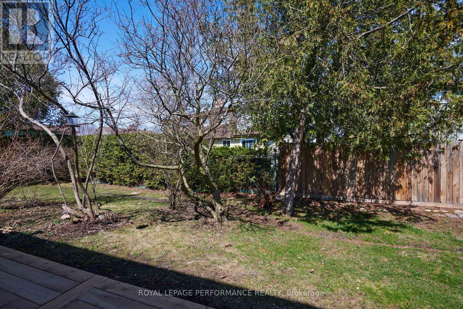 25 - 890 Cahill Drive W