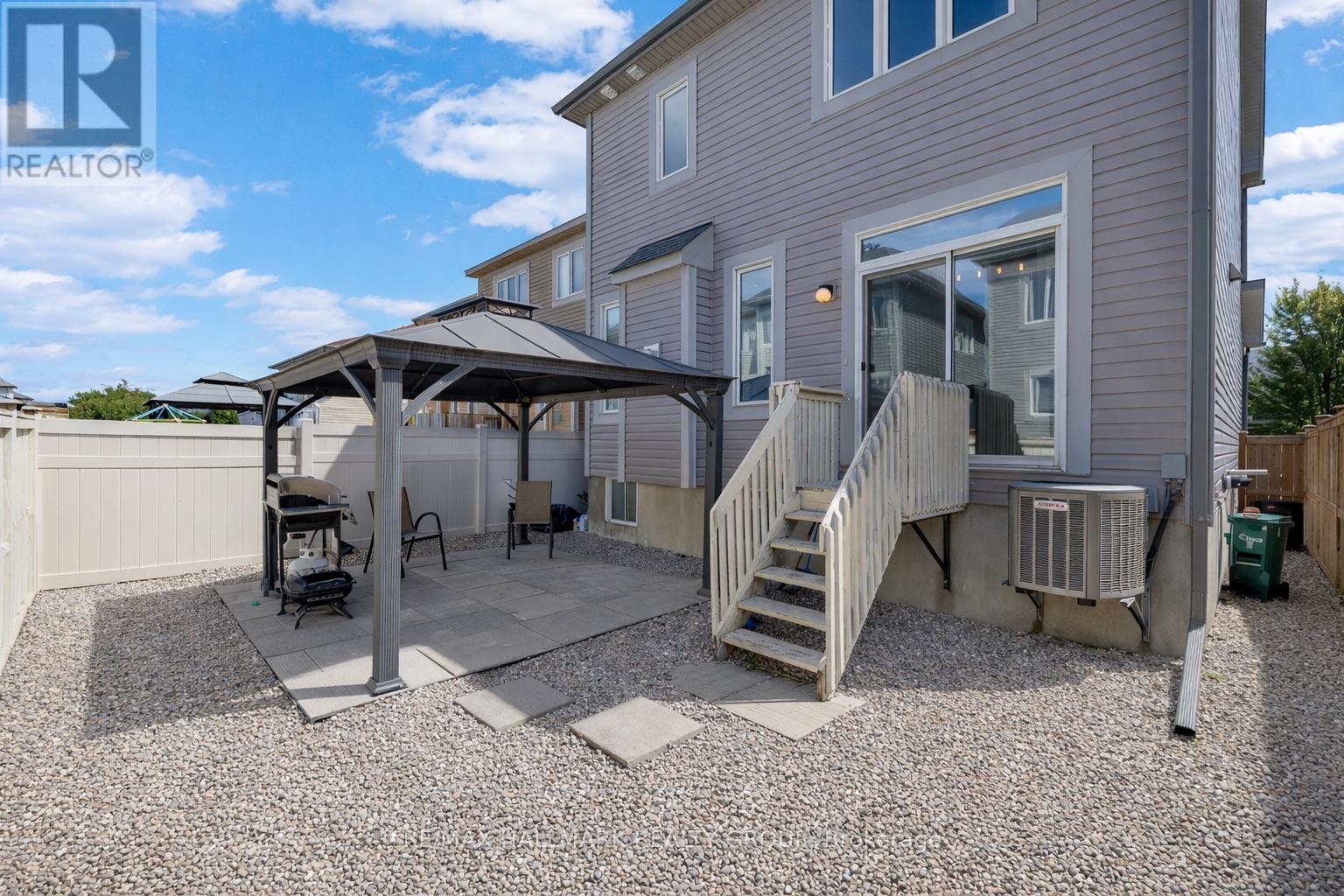 229 Meadowbreeze Drive