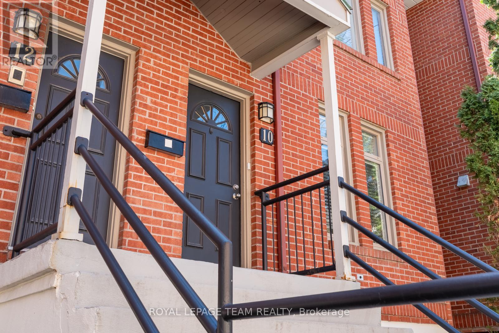 10 - 72 Greenfield Avenue