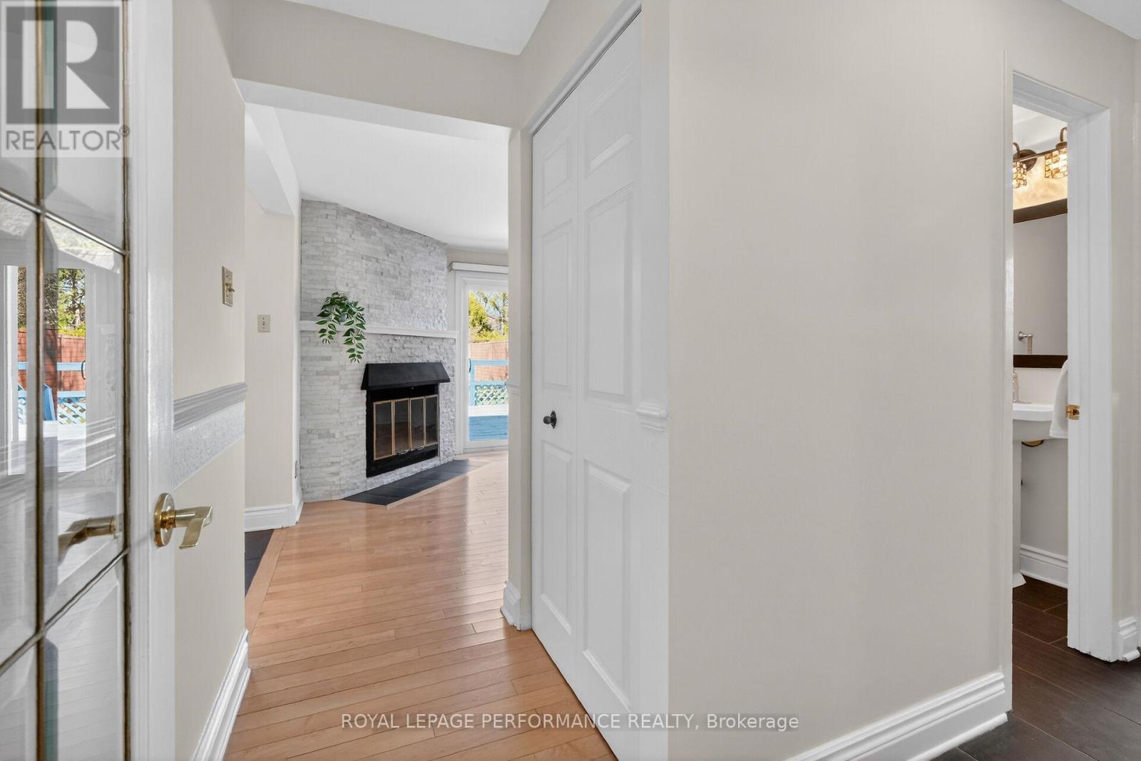 13 Valley Ridge Street